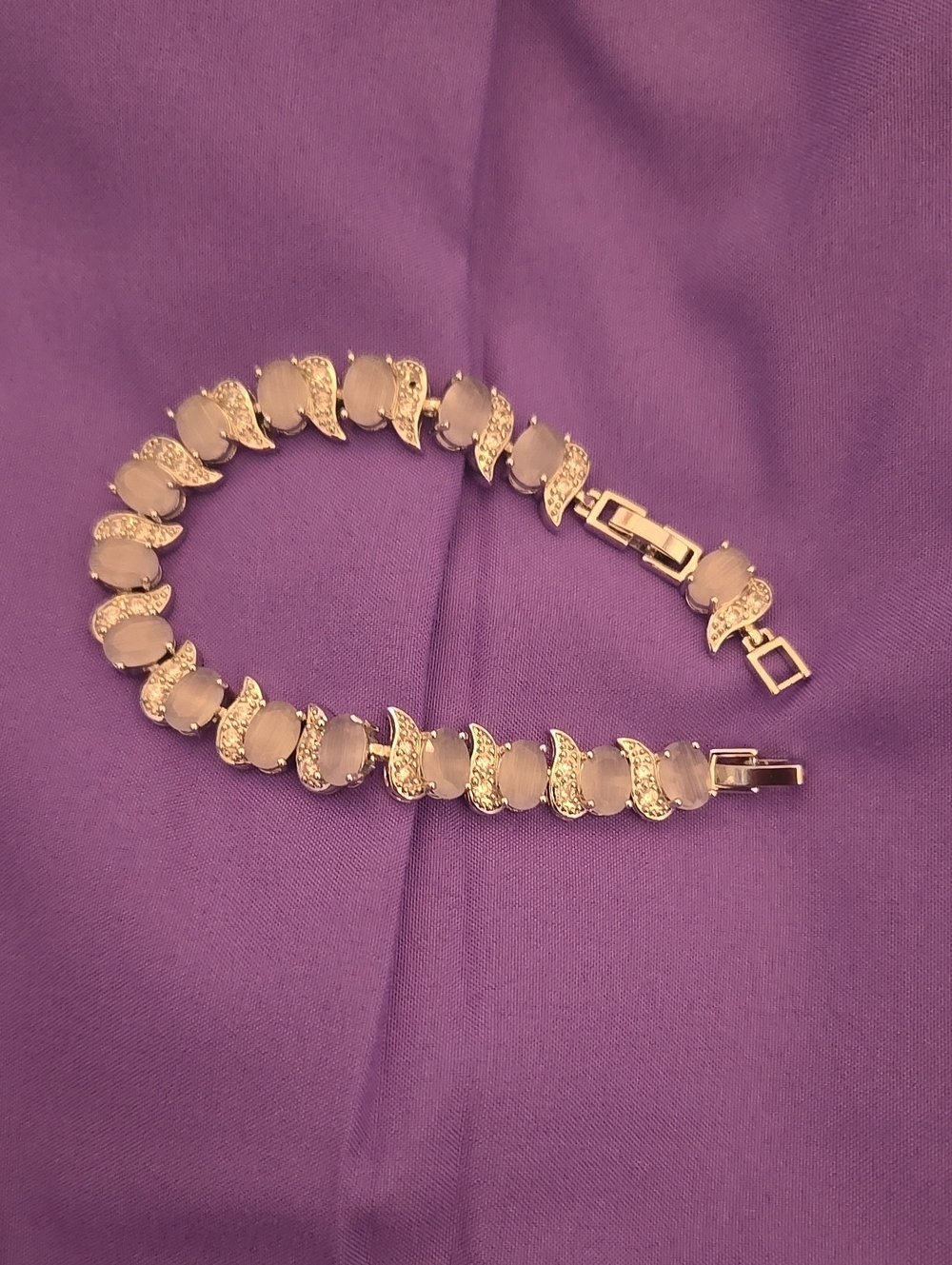 Elegant Moonstone and Crystal Bracelet
